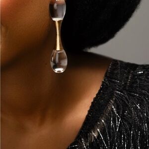ISO (In search of) Khoi Sabi earrings.